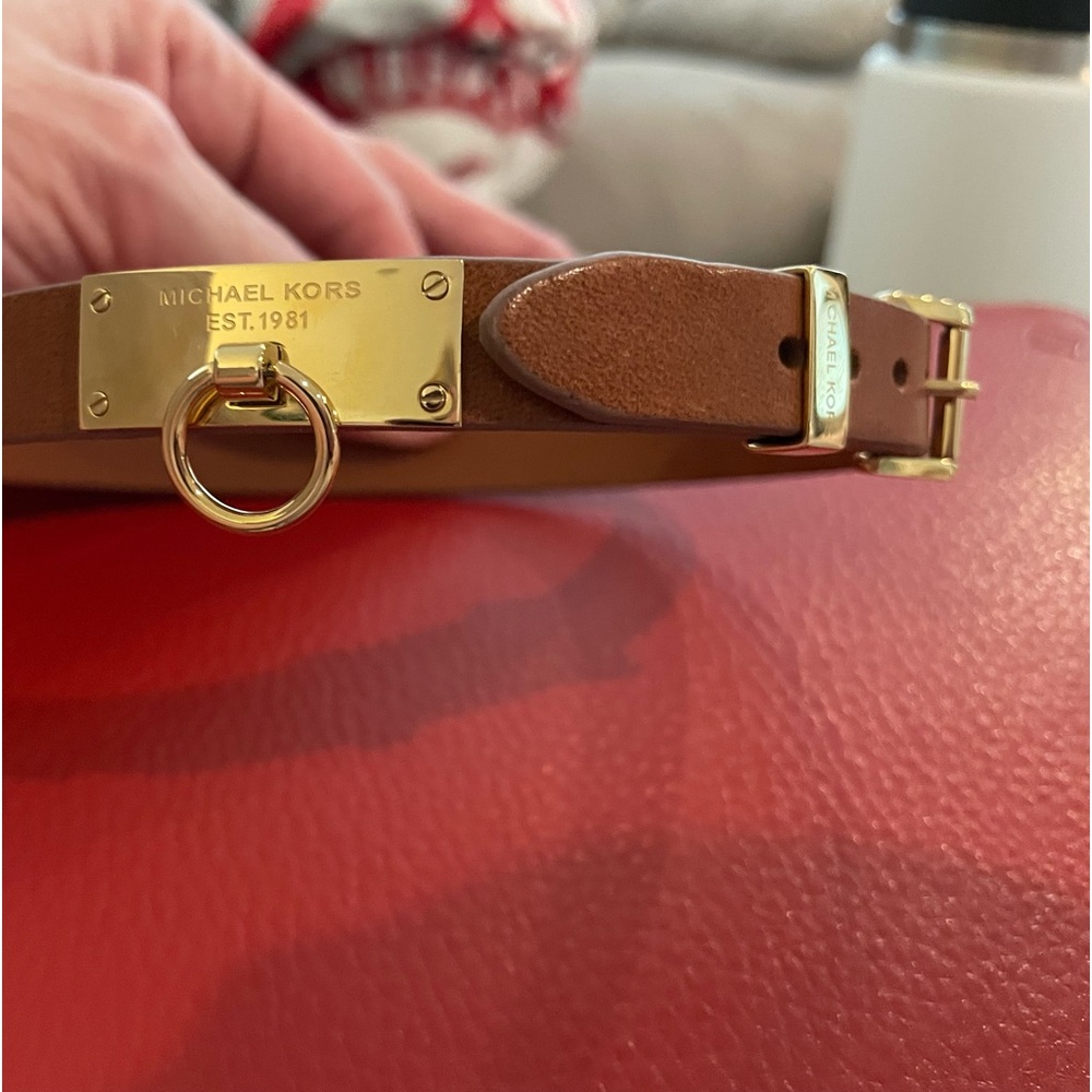 Brand New Michael Kors Leather Dog Collar. Brown.